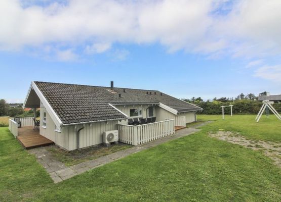 "Otta" - 900m from the sea in NW Jutland